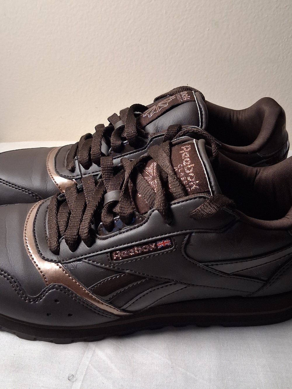 Reebok Classic Leather Brown Bronze Metallic Low Top Sneakers Womens - Picture 5 of 16